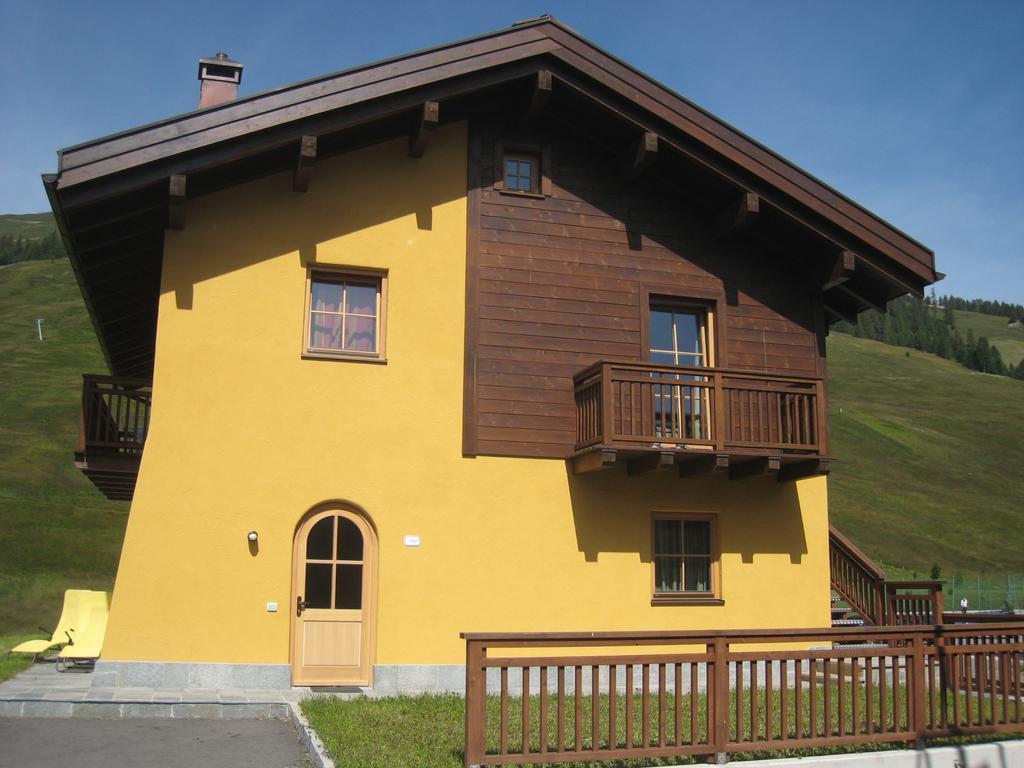 La Pezina Apartment Livigno Luaran gambar